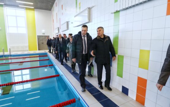 Вячеслав Володин посетил новый детский сад и построенную школу в микрорайоне «Звезда»
