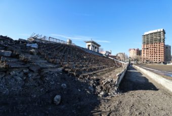 Инструктор саратовской школы олимпийского резерва поблагодарила Володина за реконструкцию стадиона «Спартак»