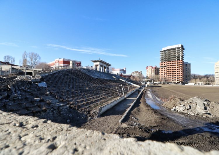 К августу должен завершиться первый этап реконструкции стадиона «Спартак»