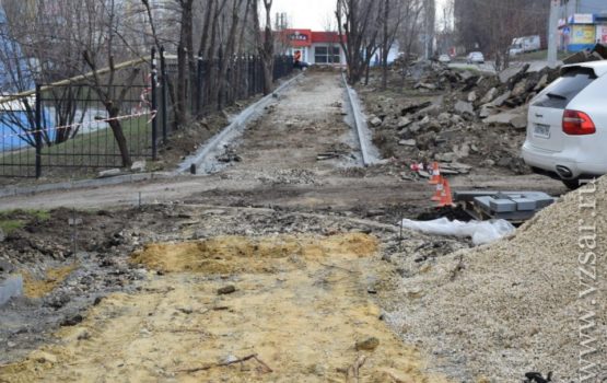 Михаил Исаев о ремонте тротуаров и дорог: «Ко всем подрядчикам жесткие требования»