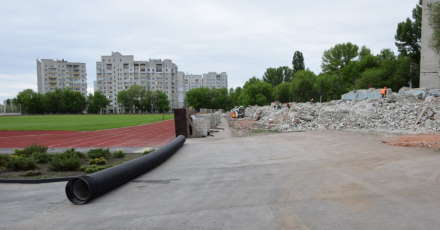 Михаил Исаев оценил ход реконструкции стадионов «Волга» и «Спартак» в Саратове