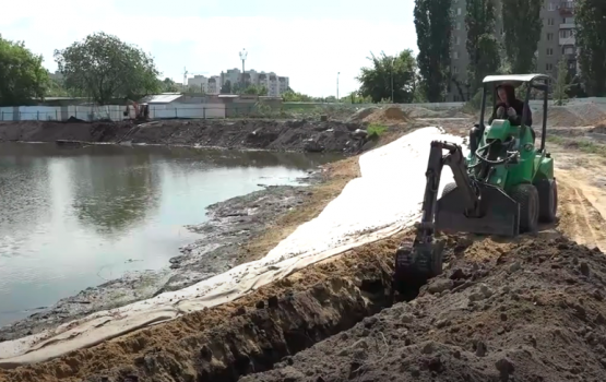 В сквере им.Марины Расковой началась высадка деревьев
