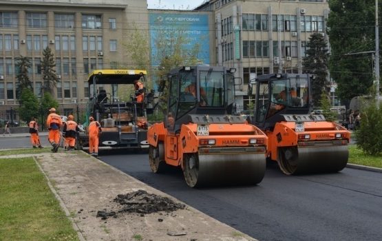 Районам области пообещали выдавать больше денег на ремонт дорог
