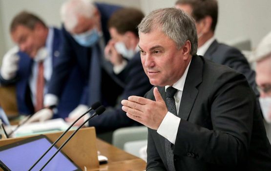 Вячеслав Володин призвал переходить к 10-летней гарантии на дороги