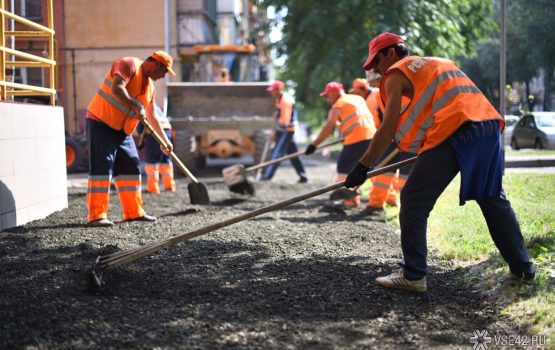 В Саратове отремонтировали 70 тротуаров