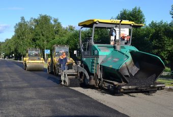 В Воскресенском и Вольском районах продолжается масштабное строительство двух авторазвязок над железнодорожными переездами