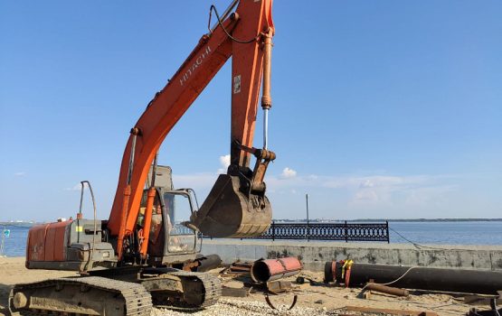 Возле нового саратовского пляжа продолжат расчищать Волгу