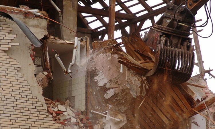 В центре Саратова снесут 6 аварийно-опасных жилых домов