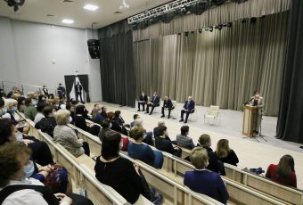 Вячеслав Володин поднял вопрос содержания школ и детских садов Саратова