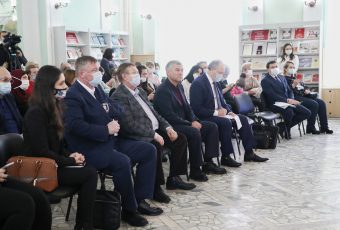 Вячеслав Володин встретился с многодетными семьями