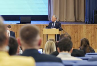 Как планируется решить проблему с жильем для детей-сирот?