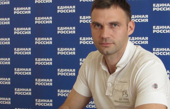 Жители Саратова и спортсмены рады скорому открытию Дворца водных видов спорта