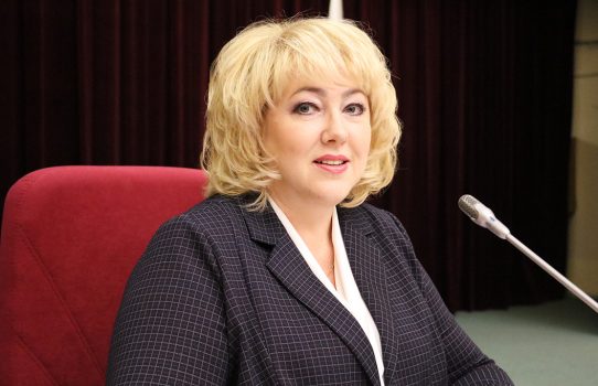 Болякина: Вопрос обеспечения жильем детей-сирот находится на особом контроле