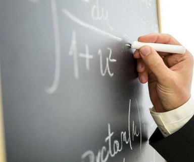 В Саратовской области введут новую систему оплаты труда учителей и воспитателей