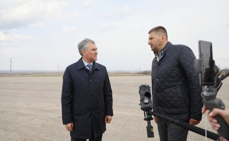 Вячеслав Володин осмотрел трассу «Ивантеевка-Пугачев-Энгельс-Ровное»