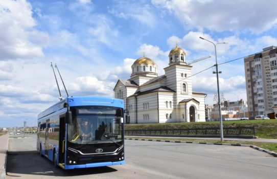 В Саратове на троллейбусе «Адмирал» совершены поездки в Солнечный-2 и Юбилейный