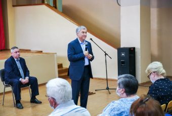 Тренер спортивной школы – Володину: «Современный стадион – это наша мечта»