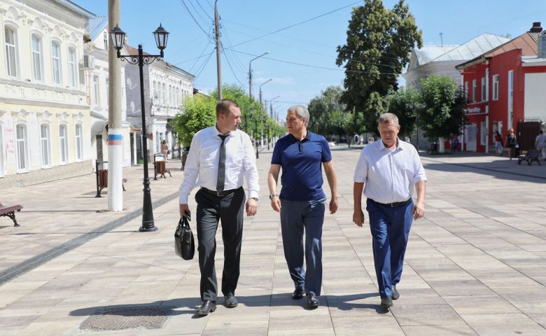 Все тротуары в исторической части Вольска отремонтируют в этом году