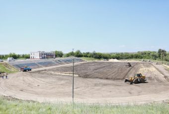 Два современных стадиона в районах региона откроются в сентябре