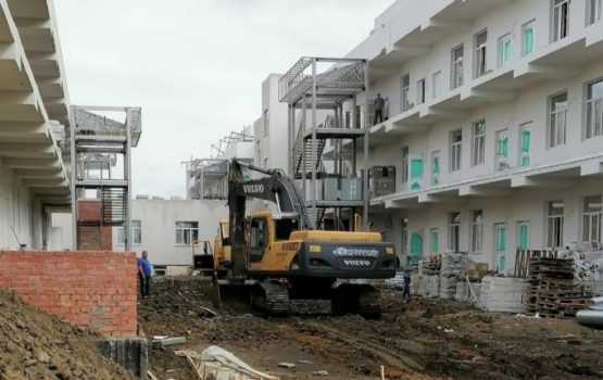 Работы по строительству инфекционной больницы в Саратове ведутся непрерывно