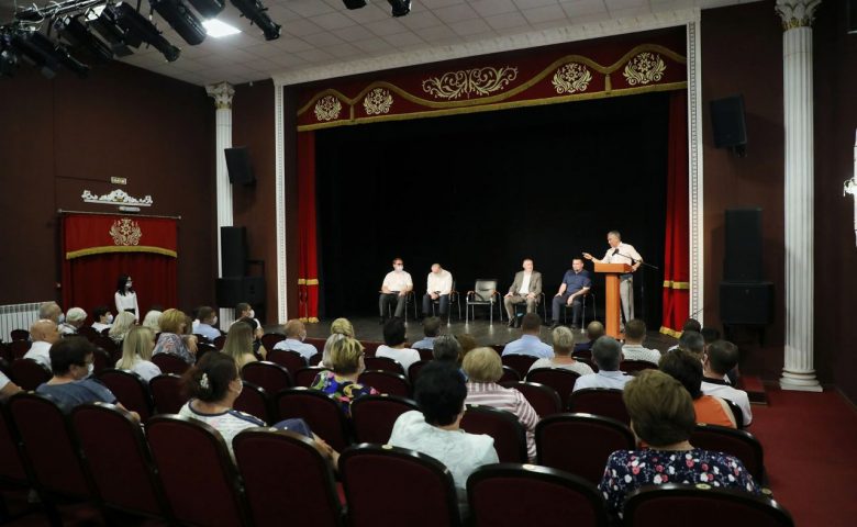 Вячеслав Володин встретился с жителями Балашовского района