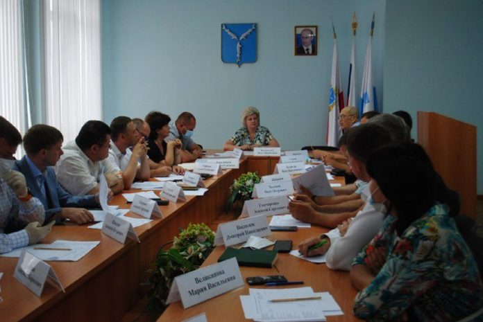 В трех районах Саратова состоялись первые заседания рабочих групп по обсуждению программы «Саратов Спортивный»