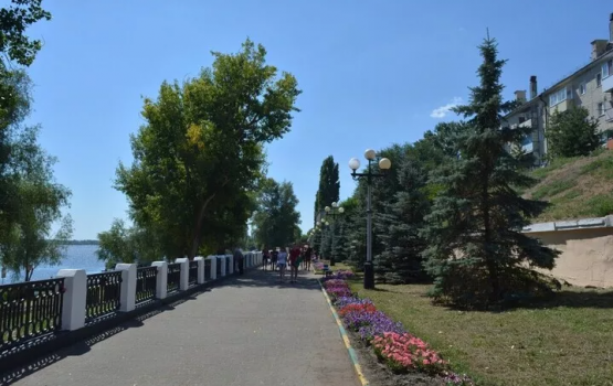 В Вольске для нового пляжа построят два мола на Волге