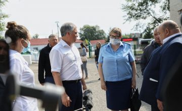 Вячеслав Володин посетил Петровскую районную больницу