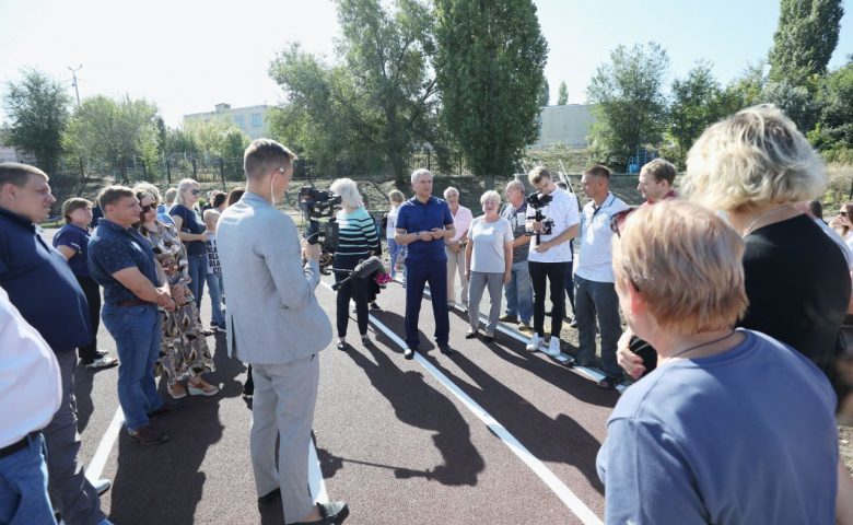 Вячеслав Володин встретился с учителями физкультуры школ Ленинского района