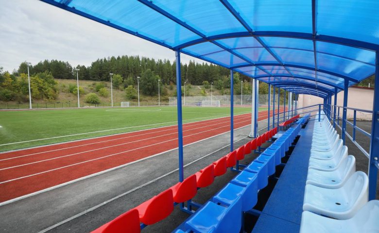 Обновленные стадионы открылись в трех районах области