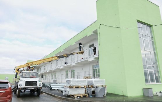 В новой инфекционной больнице при необходимости можно разместить 1200 человек
