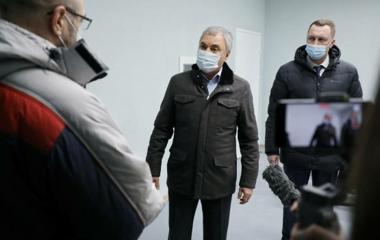 Что осталось за кадром во время рабочей поездки Вячеслава Володина в Саратов?