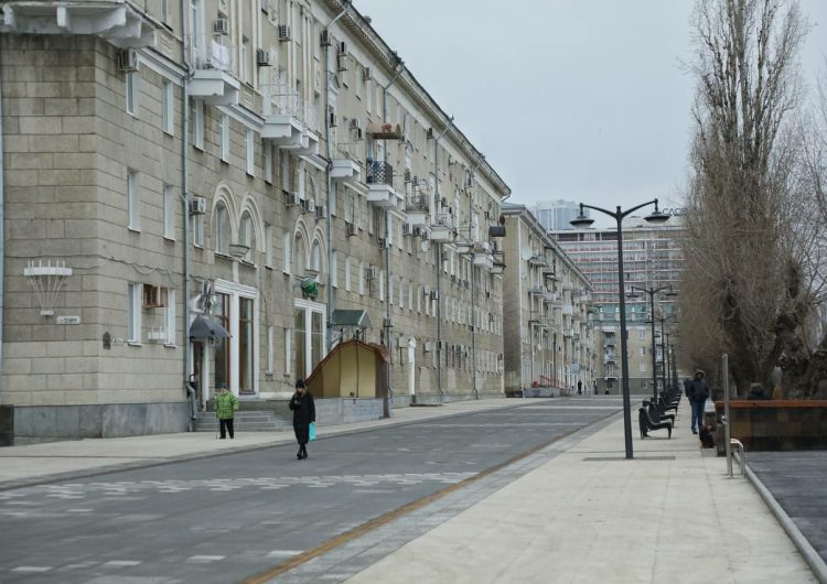В каких районах Саратова продолжится ремонт тротуаров в 2022 году?
