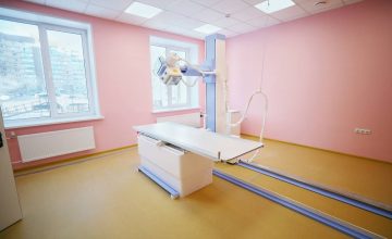 Саратовские журналисты посетили новую инфекционную больницу в Елшанке