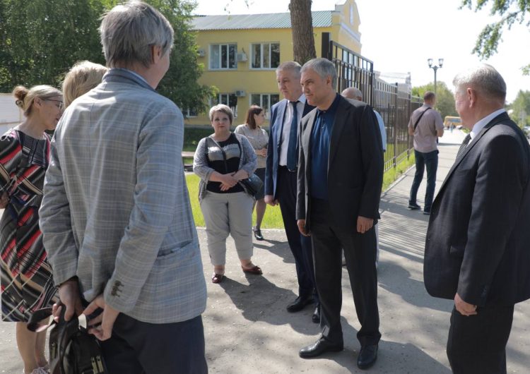 Вячеслав Володин посетил Базарный Карабулак