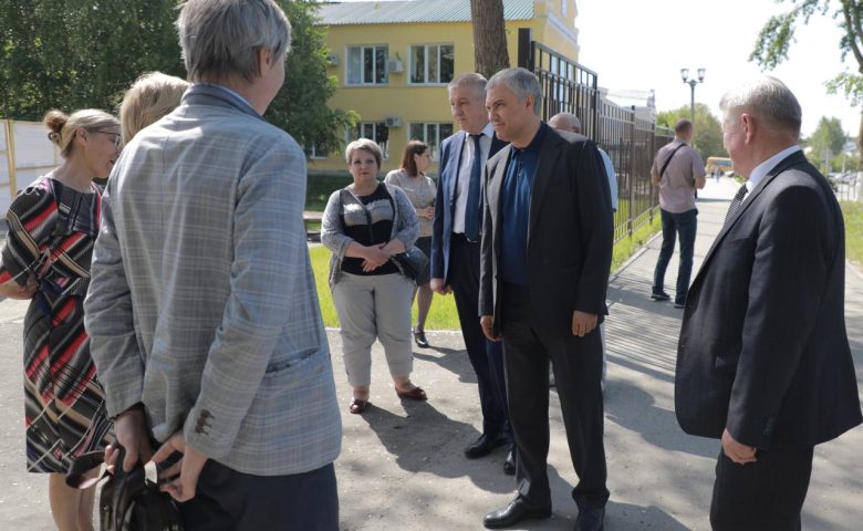 Вячеслав Володин посетил Базарный Карабулак