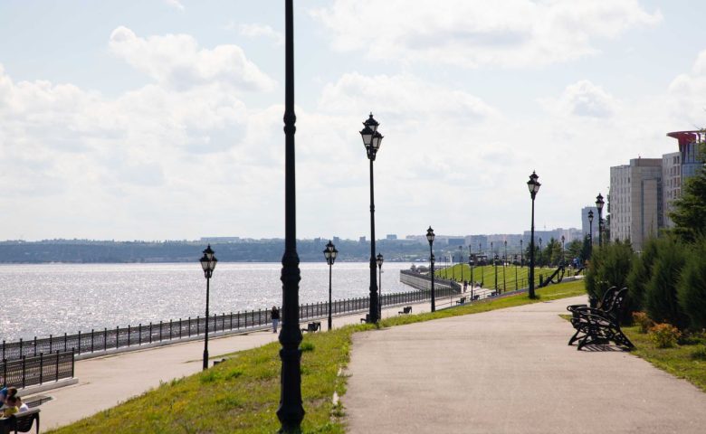Аквапарк, конгресс-холл, гостиницы и детские аттракционы на саратовской набережной