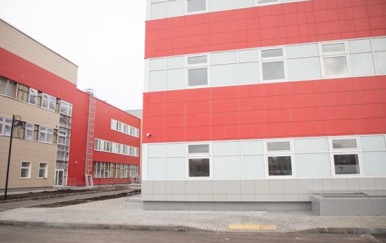 Новый онкологический центр в Саратове сдадут в эксплуатацию до конца года