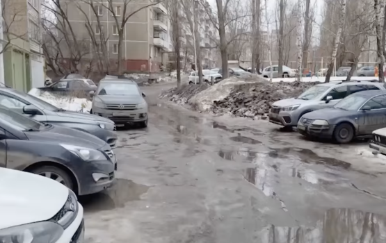 В 13 городах и райцентрах региона начался масштабный ремонт дворов