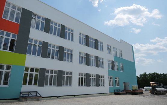 Строительство новой школы в микрорайоне «Городские просторы» вышло на завершающую стадию