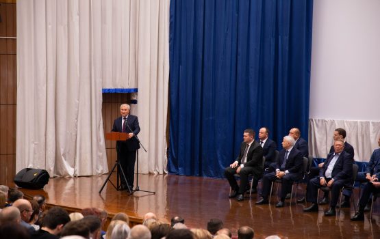 Володин раскритиковал решение городских властей резко поднять стоимость квадратного метра для госнужд