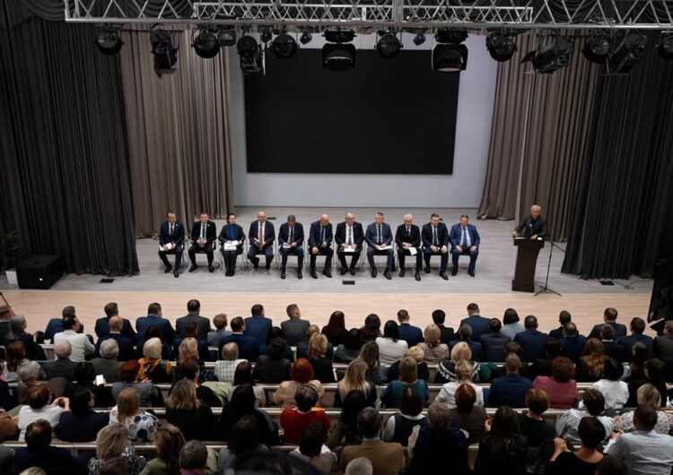 Володин о решении накопившихся проблем в Ленинском районе Саратова