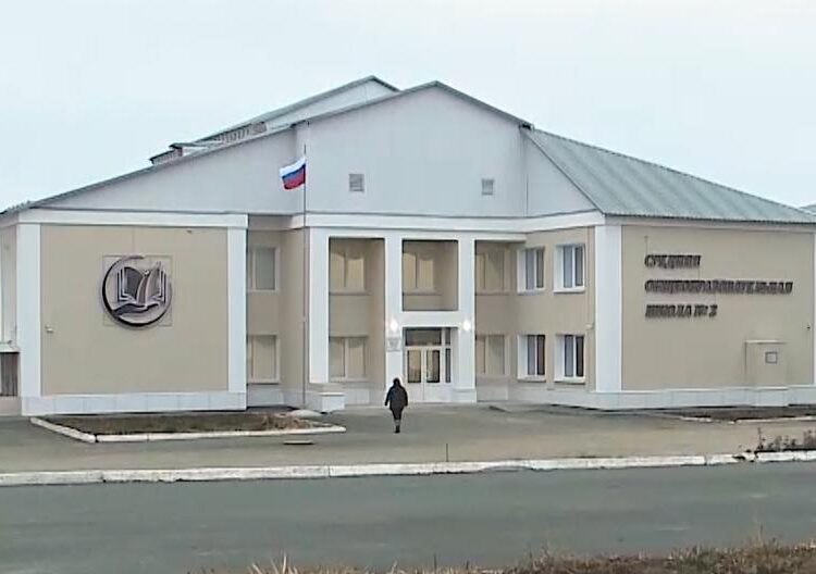 В Базарном Карабулаке завершен капремонт школы №2