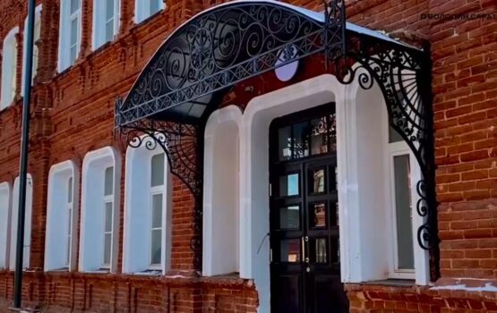 В Петровске завершилась реставрация здания бывшего духовного училища