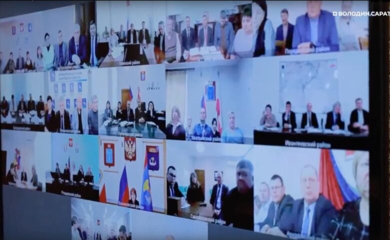 В Москве прошло совещание по вопросу организации питания детей в школах Саратовской области