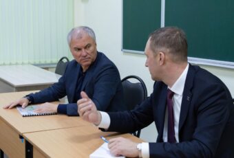 Володин во время рабочей поездки посетил школу № 52 в пос. Поливановка