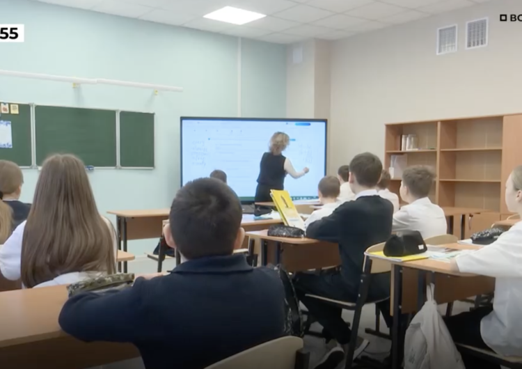 Володин провел ВКС по вопросу ликвидации двухсменного обучения в школах Ленинского района Саратова