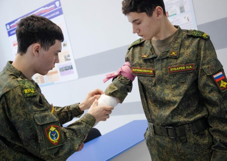 Володин: СГУ и СГМУ необходимо открывать военные учебные центры