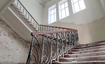 Начались работы по капитальному ремонту трех школ