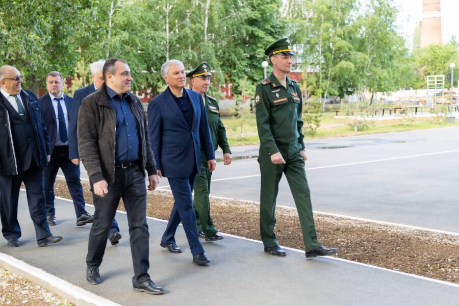 Володин: в августе в артиллерийском училище будет сдан современный спорткомплекс